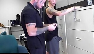 YoungPerps - Horny Security Officer Perform Rough Deep Cavity Search To Dude