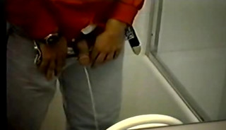 SPY PEEING COMP