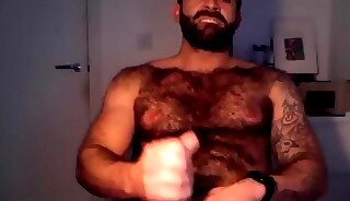 Ils astiquent leur grosse bite