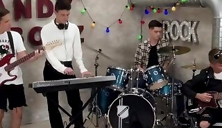 2 twinks in action-733
