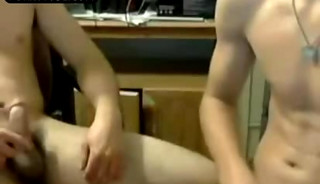 Twinks on chat whit girl and masturbation