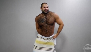 Sweet Hairy Russian Muscle Bear Playing And Cumshot
