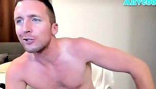 Athletic American guy with nice cock masturbates on webcam