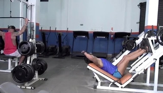latinos at the gym