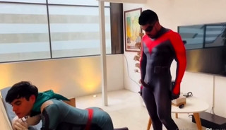 Nightwing/Flash Threesome