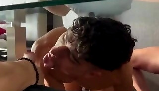 👀🐖