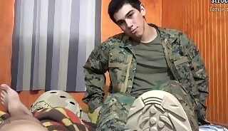 str8crushfeet alpha soldier stink footjob