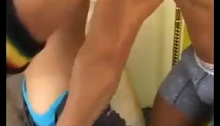 Machito con novia quería gemir al sentir una verga