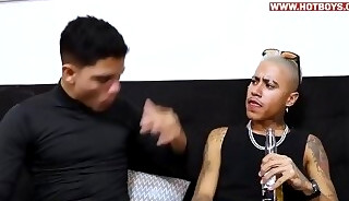 Arriba Y Adentro