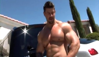 Zeb Atlas is The Boyfriend