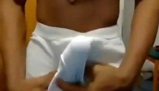 Big bulges in public and bulge play 3