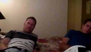 Swell-Straight jock nervously agrees to masturbation together hidden cam