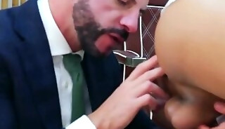 He doses the barber's good ass – Leo Rosso & Jonathan Miranda
