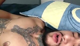 Lads dose the ass of a passive little guy