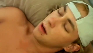 Casey & Zack - Bareback Piss Play