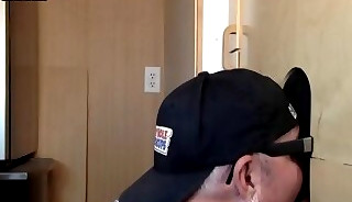 Gloryhole DILF bendover in bareback duo while sucking