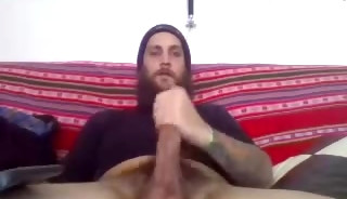 Married hotness edges his cock