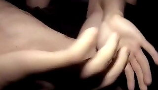 231022818