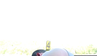 Muscle daddy sex in public and facial