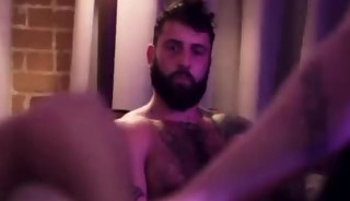 in un trio parte