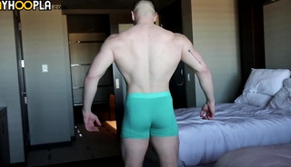 Bodybuilder Joey Russo Jerks His Cock And CUMS