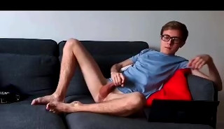5 cute twinks jerking and CUM