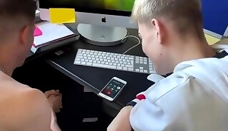 18yo British Hung Twink Josh Gangbanged (HYB)