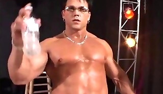 Damien Ray