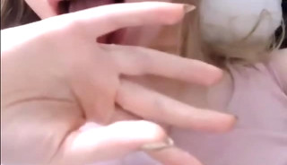 cdzinha gozando gostoso na cam