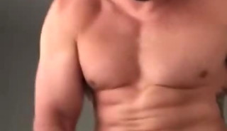 Tasty load slinger empties his sack