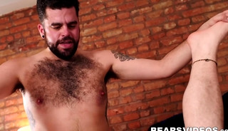 Tony Rivers and Bearsilien have delicious blowjob in bed