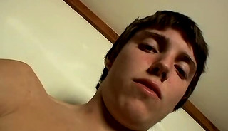 Straight twink amateur is jerking off his cock and cums