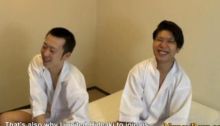 Japanese twink gets butthole fingered