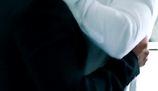 Brock Cheats with Best Man Reese Before Wedding