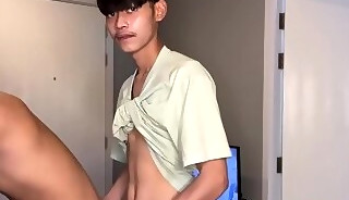 A university classmate fucked his friend at the school's dorm. Full movie