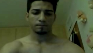 Straight Guy Jerks Huge Cock on Webcam
