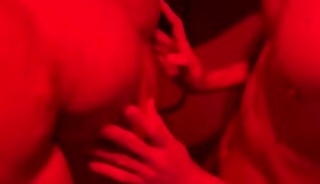 It's red hot fun!♨️🔴🟥he loves to worship and nipple play this amazing muscular hunk guy!💪