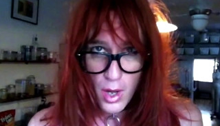 Super hot tranny jerk-off in nylon stockings