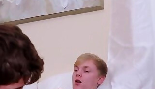 Dallas Ari & Levi Rhodes - Feeling His Way Around