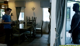 Huge bear Cain Marko fucks small guy Isaac Parker