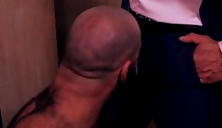 muscle-gay-fetish-and-facial