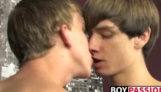 Horny twinks drilling on office table after sloppy blowjob