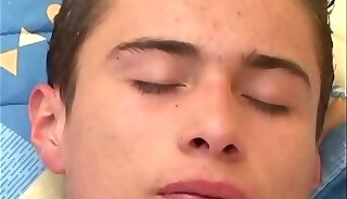 Latin Twink Fredy Beats His Meat