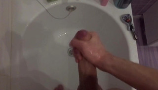 Hide from Step daddy / Teen Boy Masturbate in Shower / BIG DICK (23cm) / BIG LOAD /