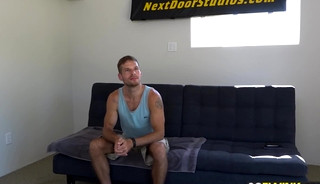 Tall stud masturbates hardcore to get selected for porn