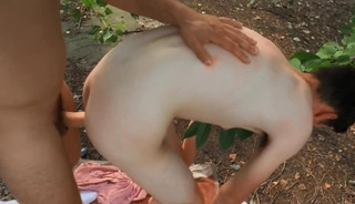 Hunter bareback blowjob cum scene