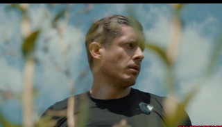 See what happens when guy pulls out his dick for a piss