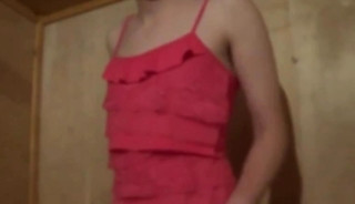 Sexy Crossdresser in pink