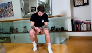 Young Straight Lad Jon Wanks his Huge Uncut Cock & Shoots Loads of Cum Everywhere!