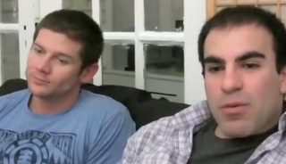 Short haired babe gets banged by two handsome amateurs